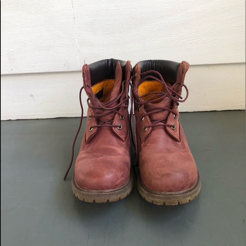 Women’s Timberlands size 10